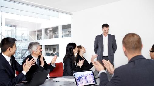 新闻办举行发布会介绍就业和社会保障有关情况